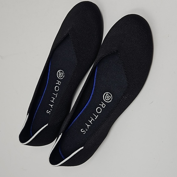 Rothy's Shoes - Rothy's Round Toe Knit Fabric Flats White Trim 2 Sets of Insoles Size 7.5